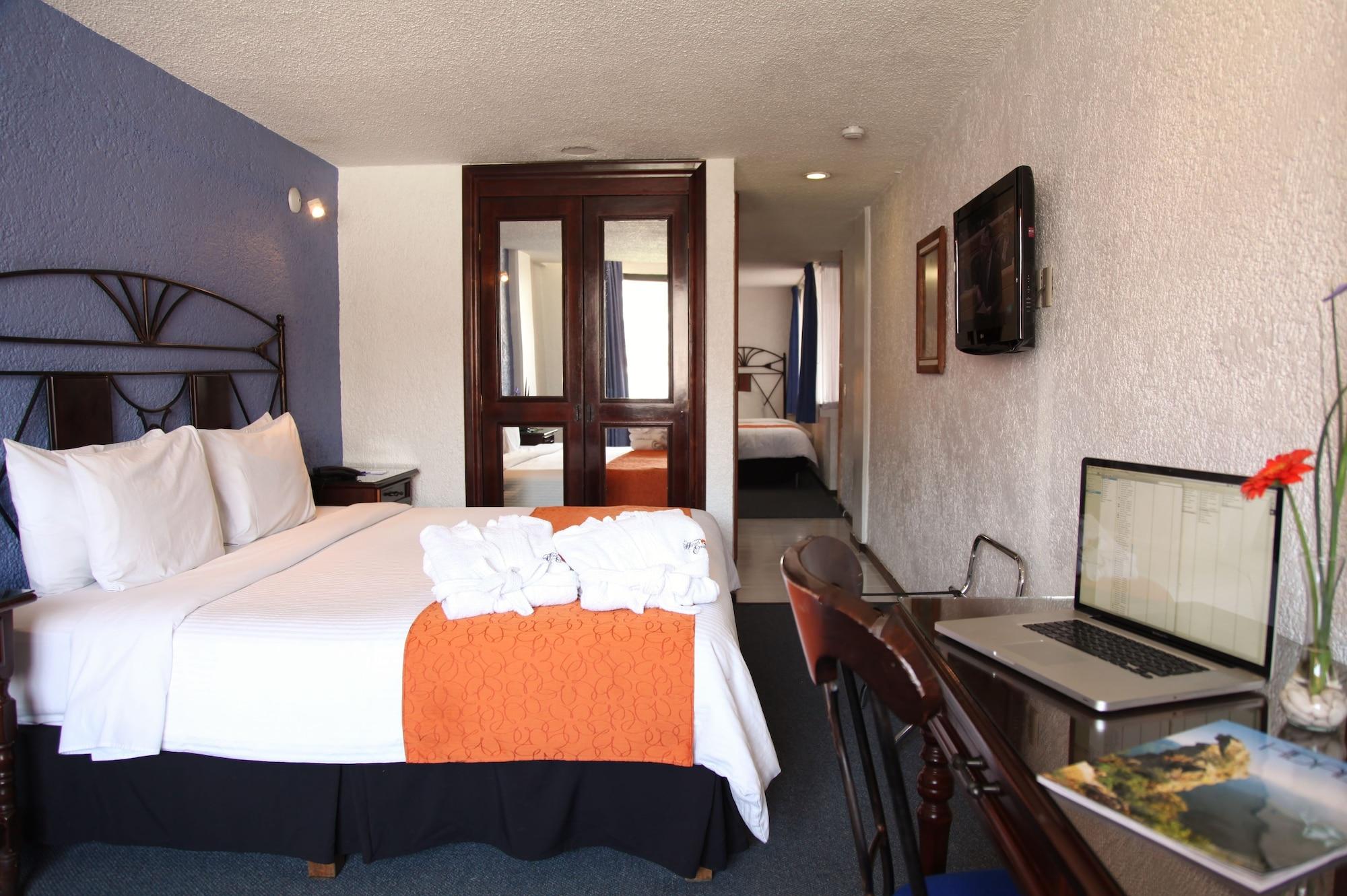Hotel Emily Pachuca Ngoại thất bức ảnh