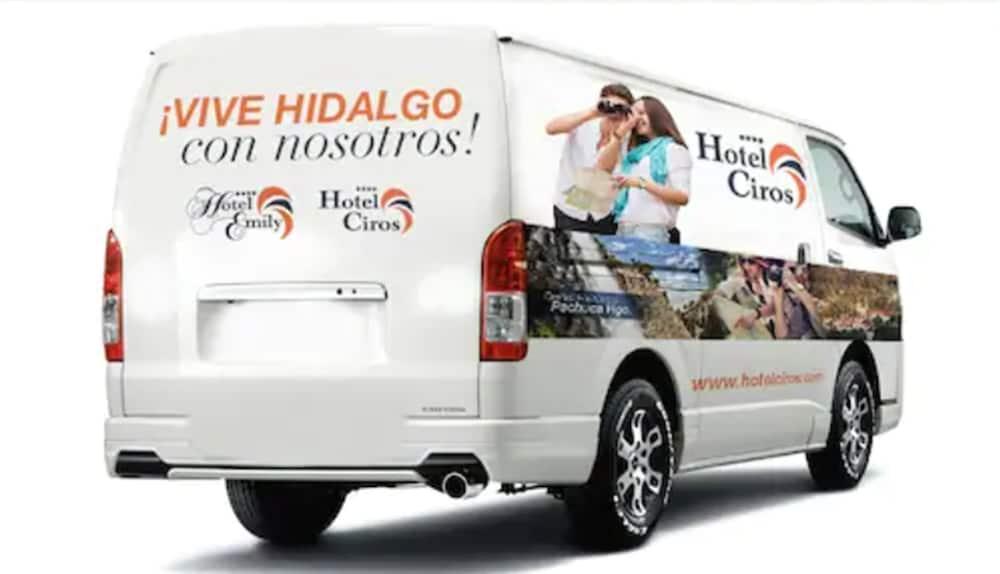 Hotel Emily Pachuca Ngoại thất bức ảnh