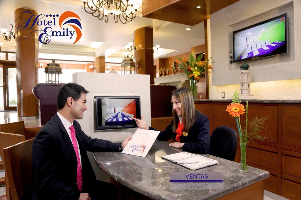 Hotel Emily Pachuca Ngoại thất bức ảnh
