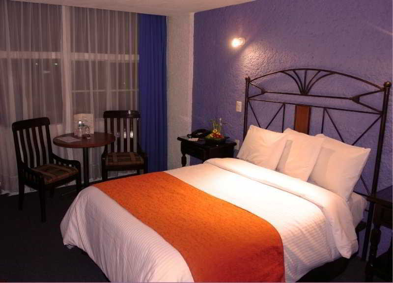 Hotel Emily Pachuca Ngoại thất bức ảnh