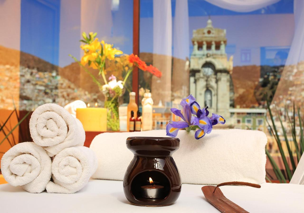 Hotel Emily Pachuca Ngoại thất bức ảnh